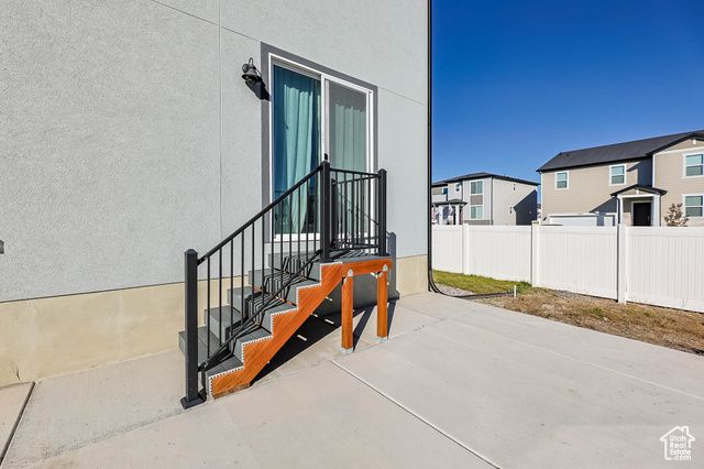 576 E HEARTH LN, Eagle Mountain, UT 84005