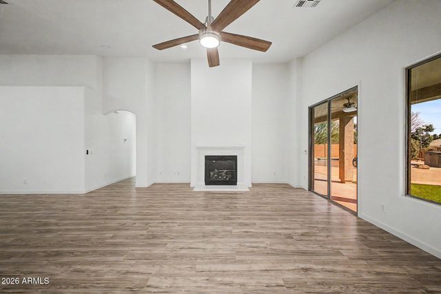 6302 N 69TH Drive, Glendale, AZ 85303