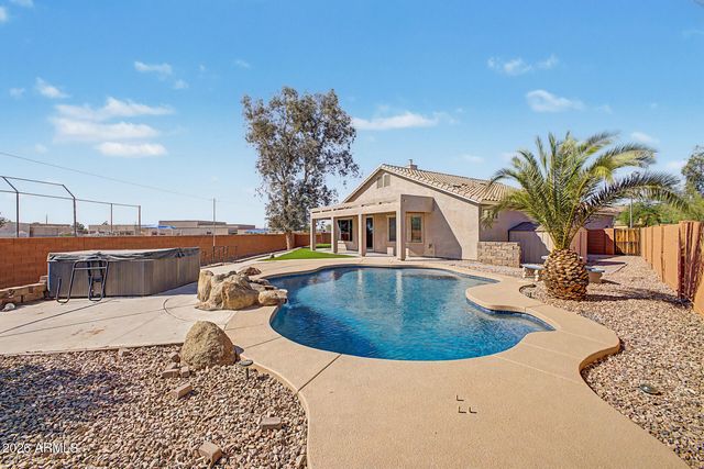6302 N 69TH Drive, Glendale, AZ 85303