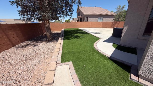 6302 N 69TH Drive, Glendale, AZ 85303