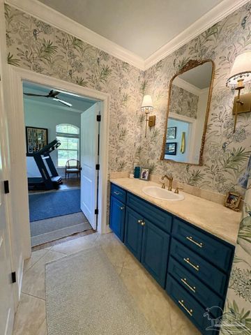 2367 Greenbrier Blvd, Pensacola, FL 32514