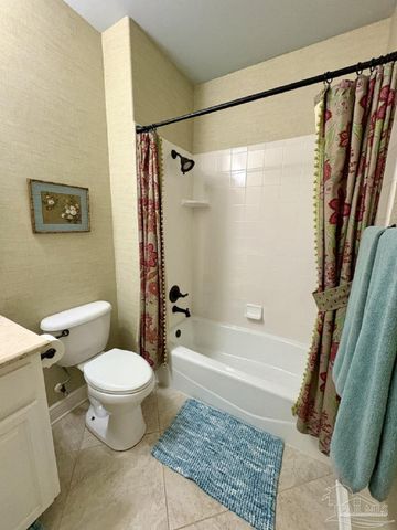 2367 Greenbrier Blvd, Pensacola, FL 32514