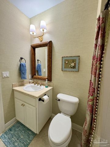 2367 Greenbrier Blvd, Pensacola, FL 32514