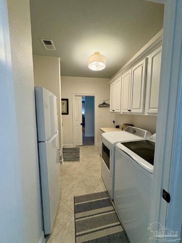 2367 Greenbrier Blvd, Pensacola, FL 32514