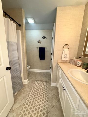 2367 Greenbrier Blvd, Pensacola, FL 32514