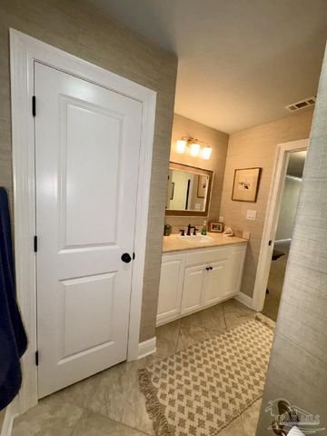 2367 Greenbrier Blvd, Pensacola, FL 32514