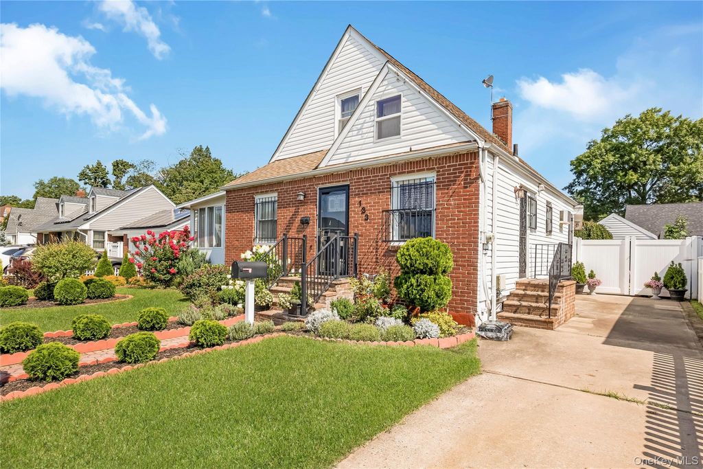133 Booth Street, Hempstead, NY 11550 — photo 2