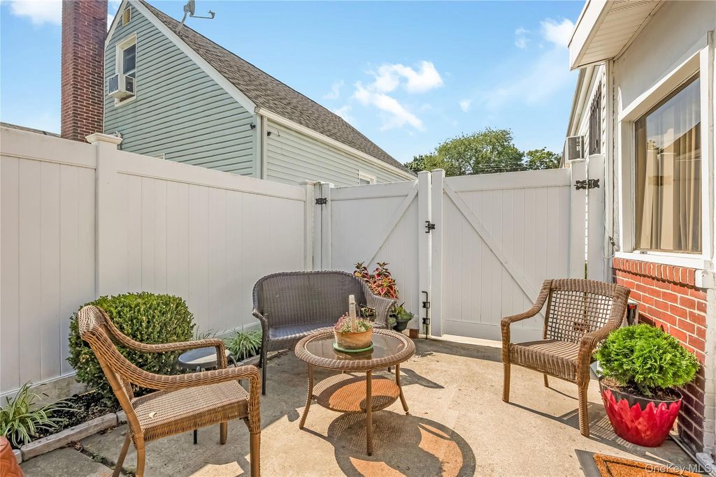 133 Booth Street, Hempstead, NY 11550 — photo 5