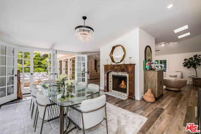 9911 Tower Lane, Los Angeles, CA 90210