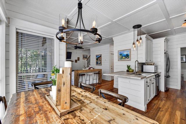 2827 Tradewind Drive, Mount Pleasant, SC 29466