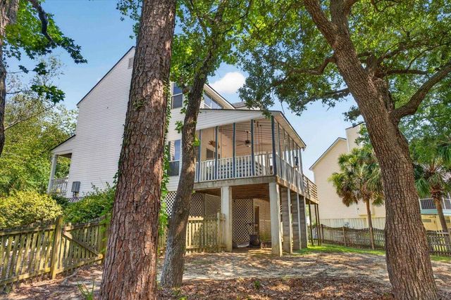 2827 Tradewind Drive, Mount Pleasant, SC 29466