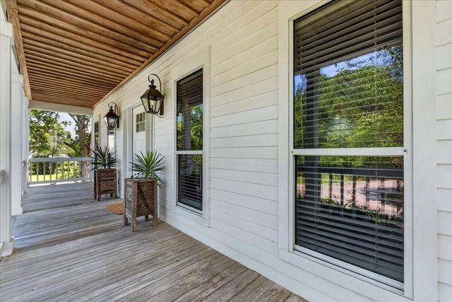 2827 Tradewind Drive, Mount Pleasant, SC 29466