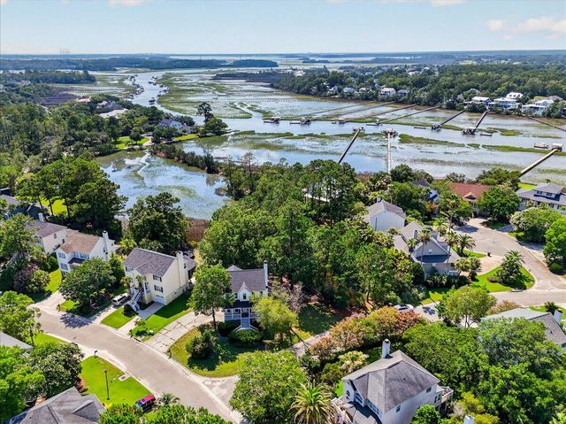 2827 Tradewind Drive, Mount Pleasant, SC 29466