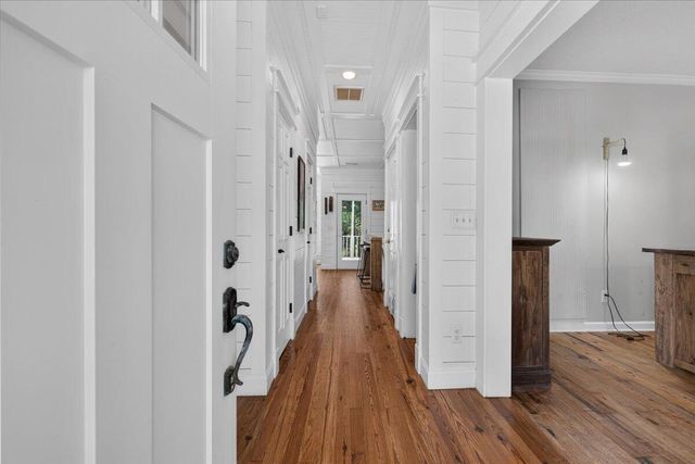 2827 Tradewind Drive, Mount Pleasant, SC 29466