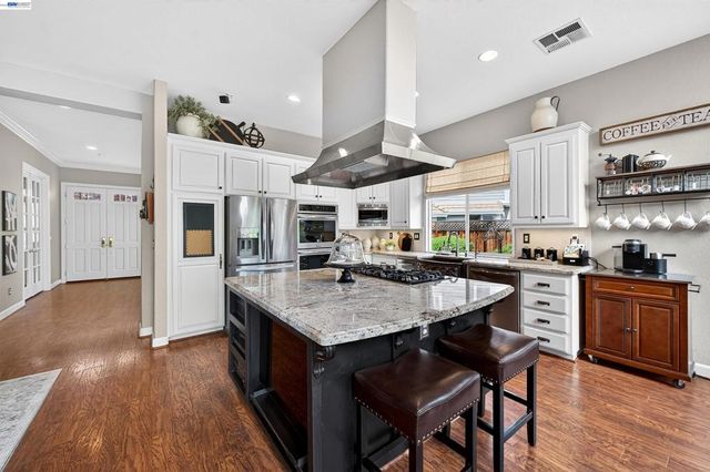 496 Montori Ct, Pleasanton, CA 94566