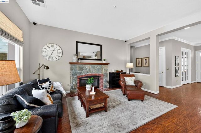 496 Montori Ct, Pleasanton, CA 94566