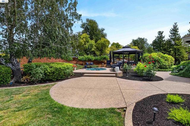 496 Montori Ct, Pleasanton, CA 94566