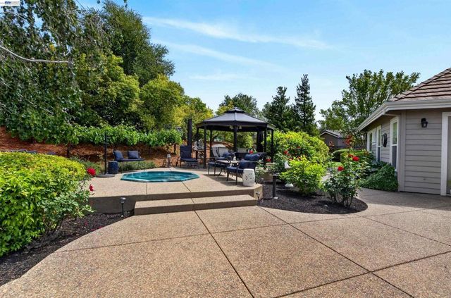 496 Montori Ct, Pleasanton, CA 94566