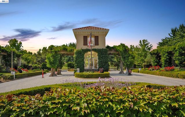 496 Montori Ct, Pleasanton, CA 94566