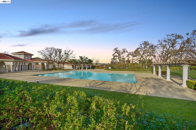 496 Montori Ct, Pleasanton, CA 94566