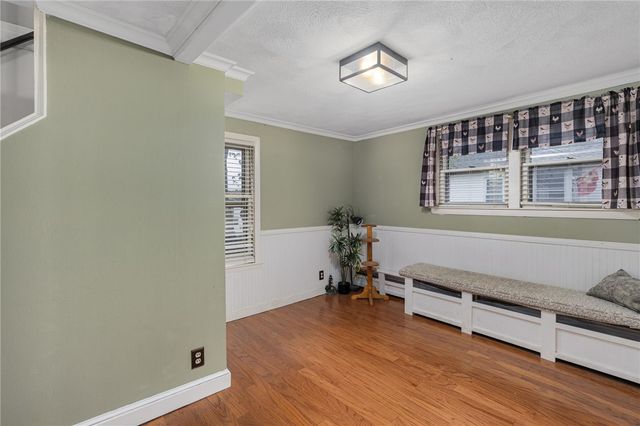 19 Prospect Street, Lincoln, RI 02838