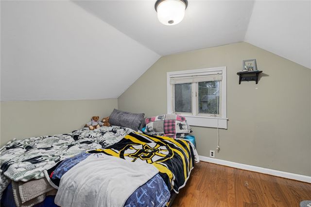 19 Prospect Street, Lincoln, RI 02838