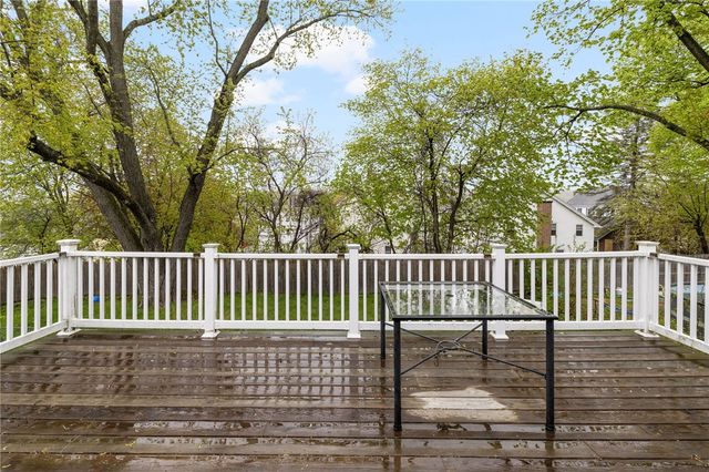 19 Prospect Street, Lincoln, RI 02838