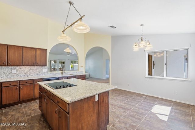 8690 N Maya Court, Tucson, AZ 85742