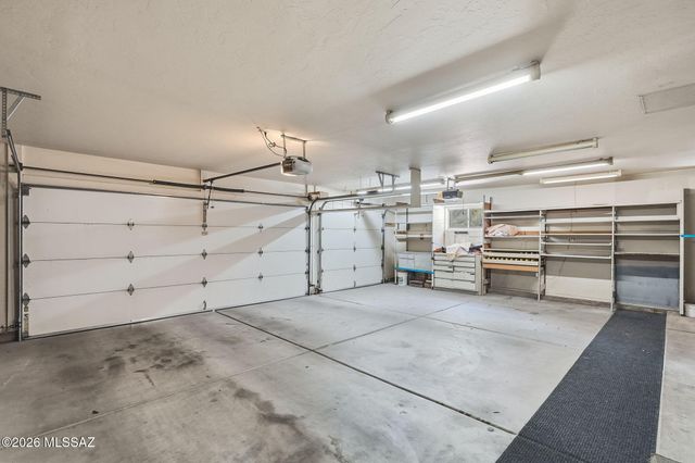 8690 N Maya Court, Tucson, AZ 85742