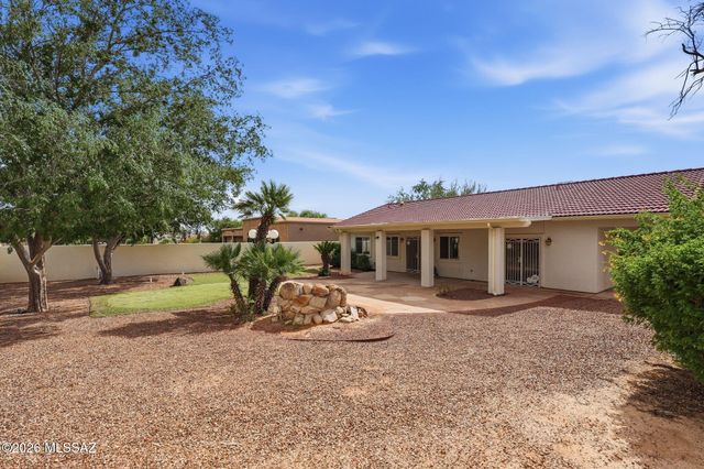 8690 N Maya Court, Tucson, AZ 85742