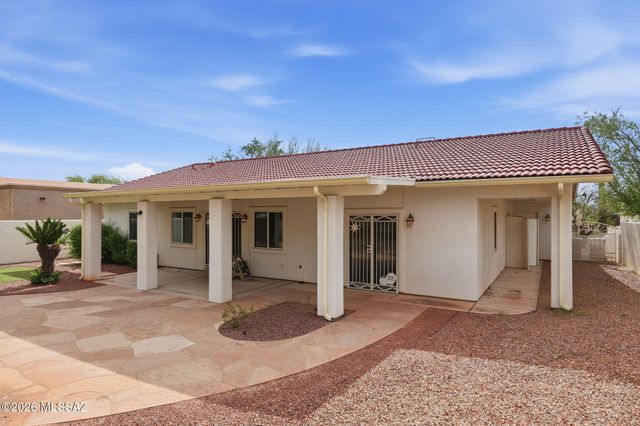 8690 N Maya Court, Tucson, AZ 85742