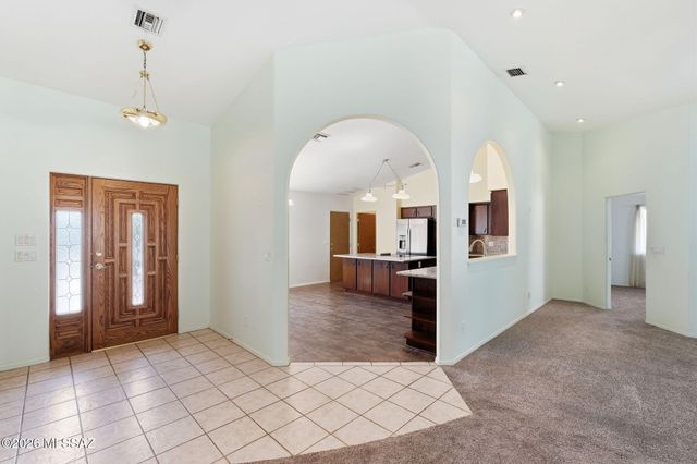 8690 N Maya Court, Tucson, AZ 85742