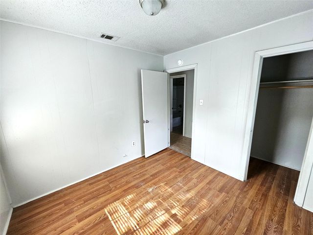 3018 Robinson Boulevard, Texas City, TX 77590