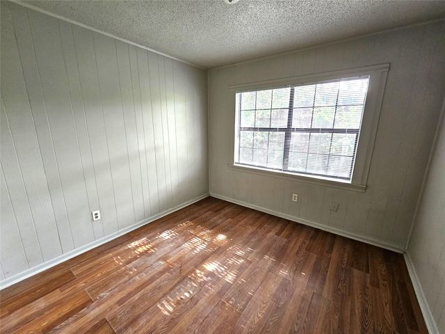 3018 Robinson Boulevard, Texas City, TX 77590