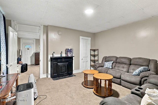 2325 Garfield Ave, Louisville, KY 40212