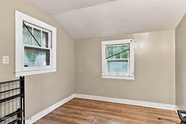 2325 Garfield Ave, Louisville, KY 40212