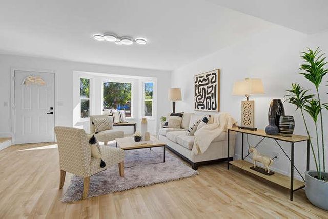 5643 Whitney Ave, Carmichael, CA 95608