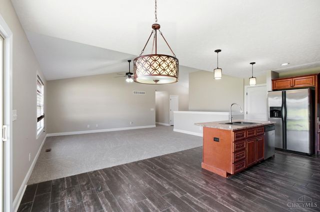 330 Deep Woods Court, Carlisle, OH 45005