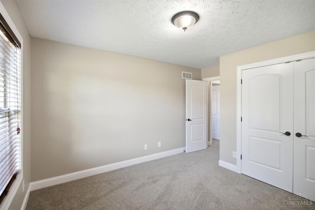 330 Deep Woods Court, Carlisle, OH 45005
