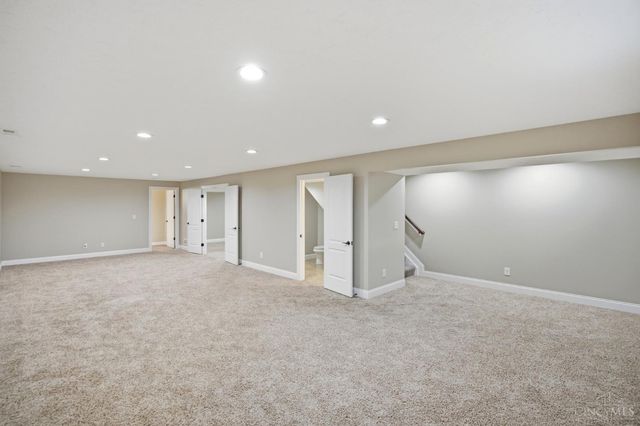 330 Deep Woods Court, Carlisle, OH 45005