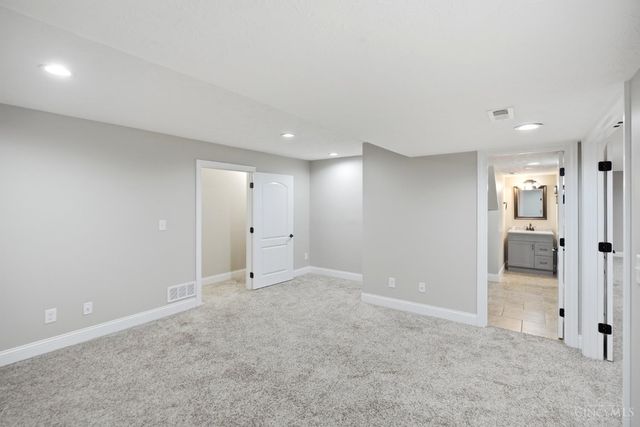 330 Deep Woods Court, Carlisle, OH 45005