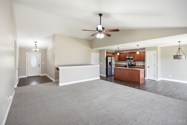 330 Deep Woods Court, Carlisle, OH 45005