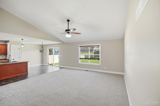 330 Deep Woods Court, Carlisle, OH 45005