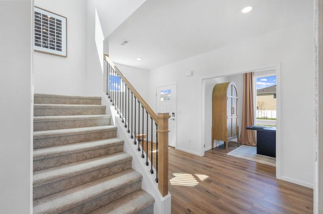 10525 N Beaverhead Rd, Spokane, WA 99208