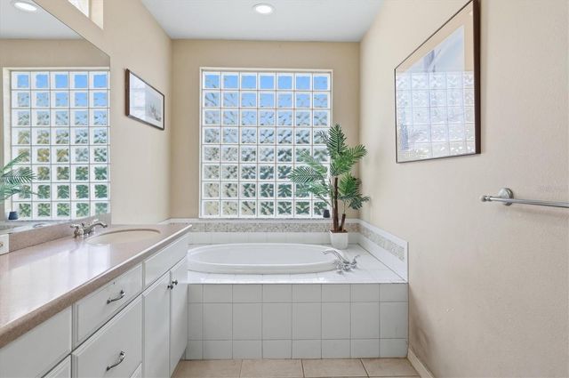 5267 VISIONARY COURT, Sarasota, FL 34233