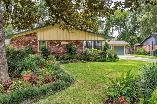 10127 Hazelhurst Drive, Houston, TX 77043
