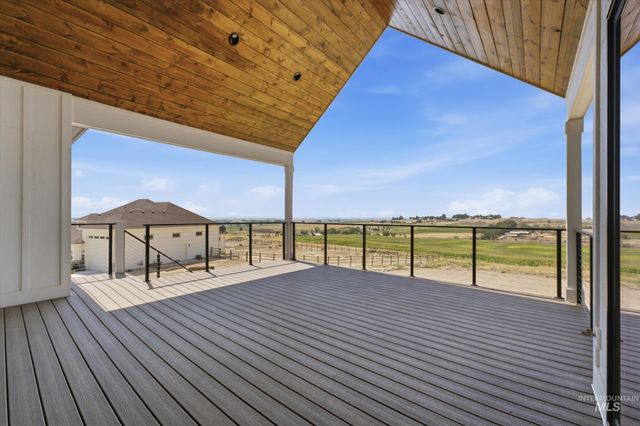 27181 Iron Horse Dr, Caldwell, ID 83607