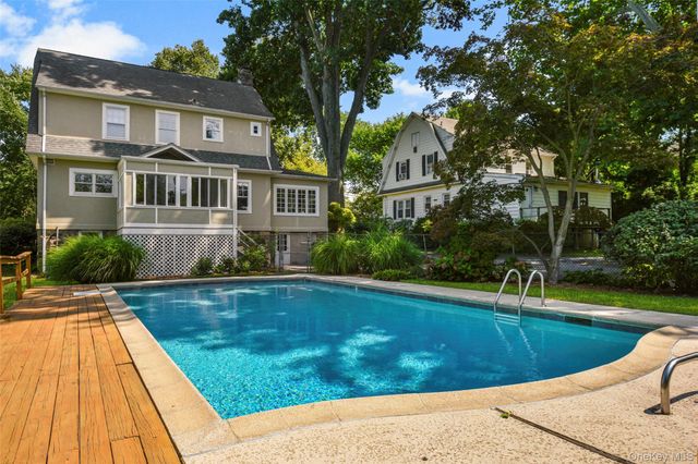 330 Carroll Avenue, Mamaroneck, NY 10543