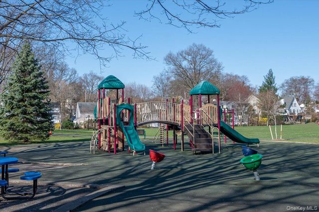 330 Carroll Avenue, Mamaroneck, NY 10543