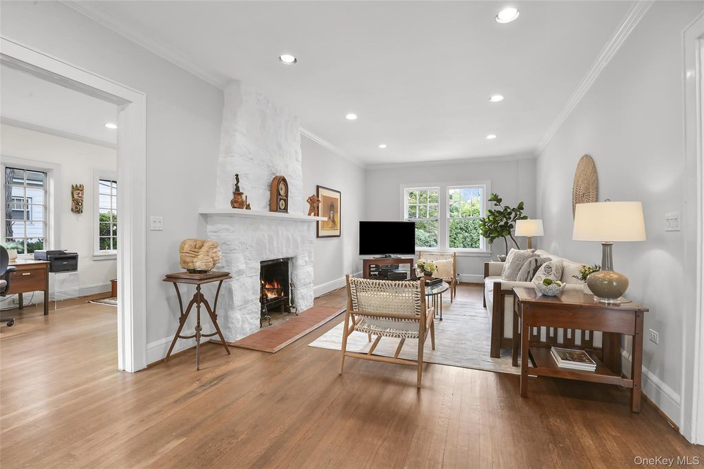 330 Carroll Avenue, Mamaroneck, NY 10543 — photo 4